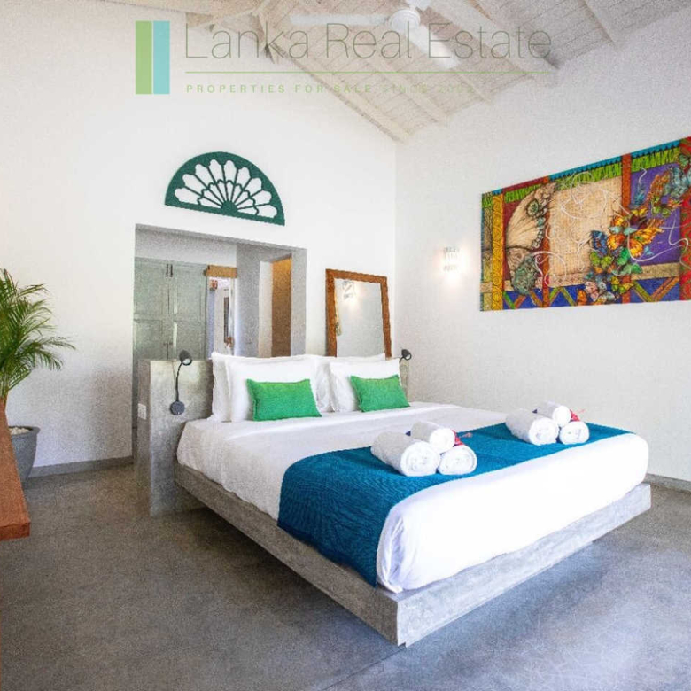 Architect designed Midigama boutique villa/hotel