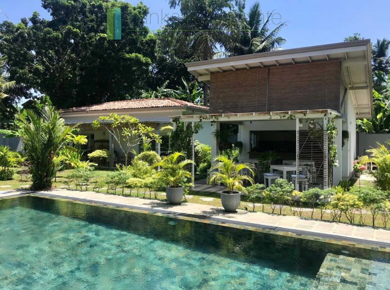 Architect designed Midigama boutique villa/hotel