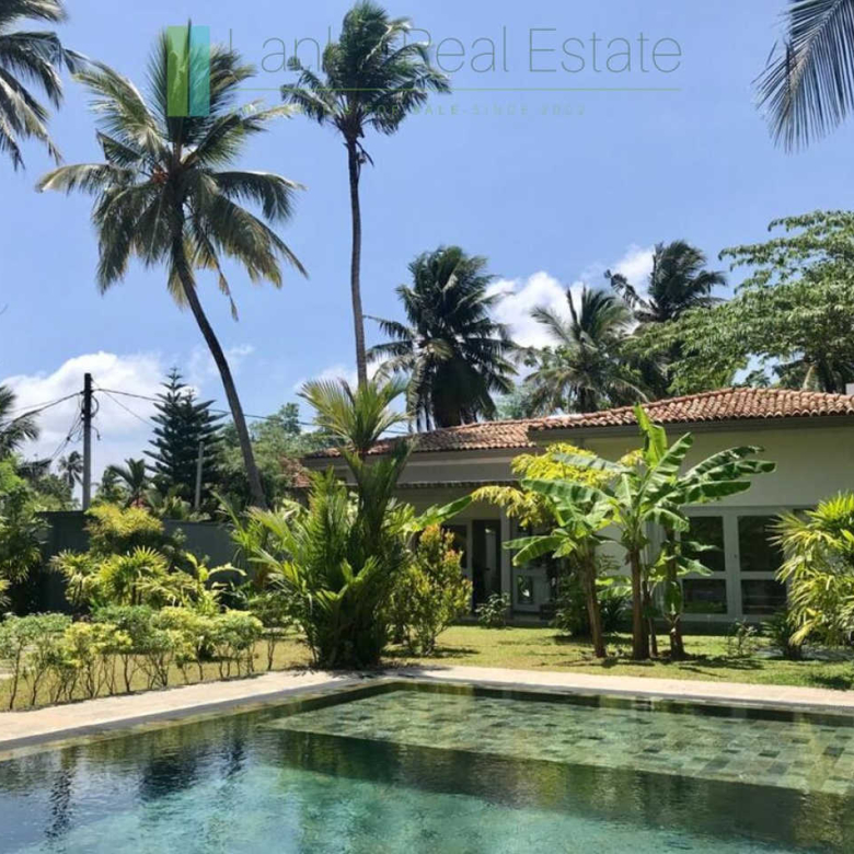 Architect designed Midigama boutique villa/hotel