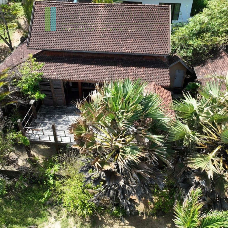 Mirissa beachfront development plot