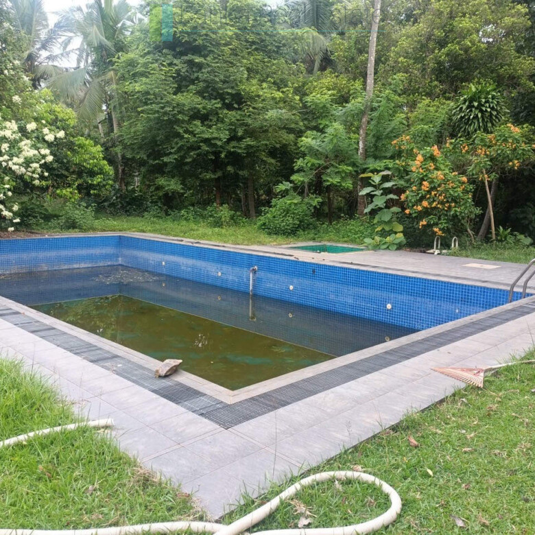 Huge plot with potential in the Negombo area