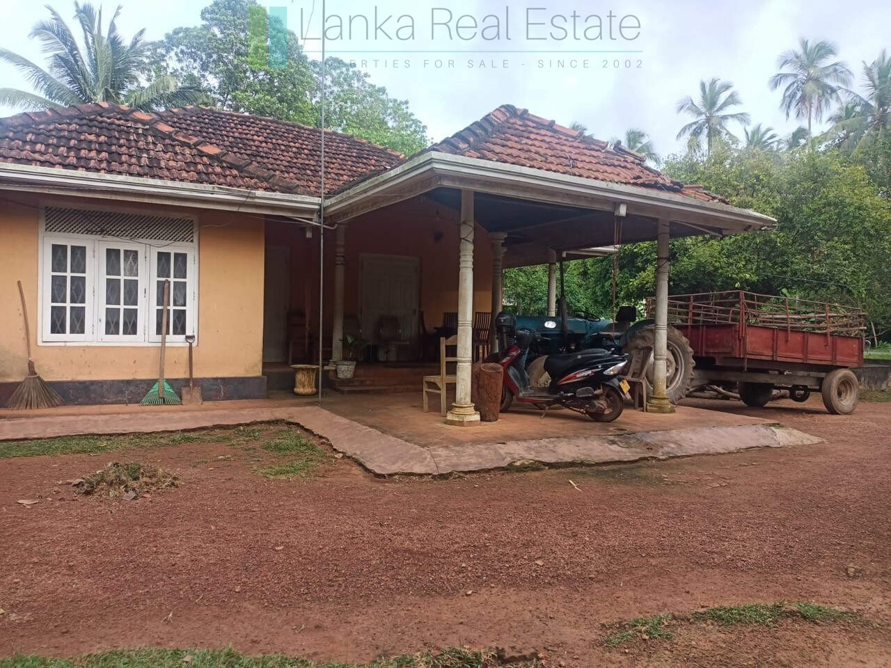 Huge plot with potential in the Negombo area