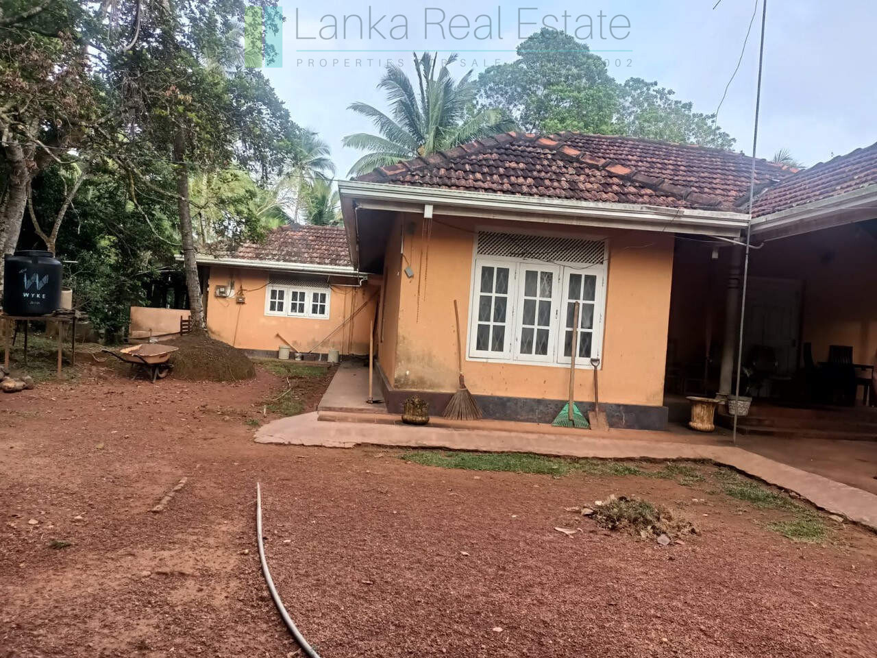 Huge plot with potential in the Negombo area