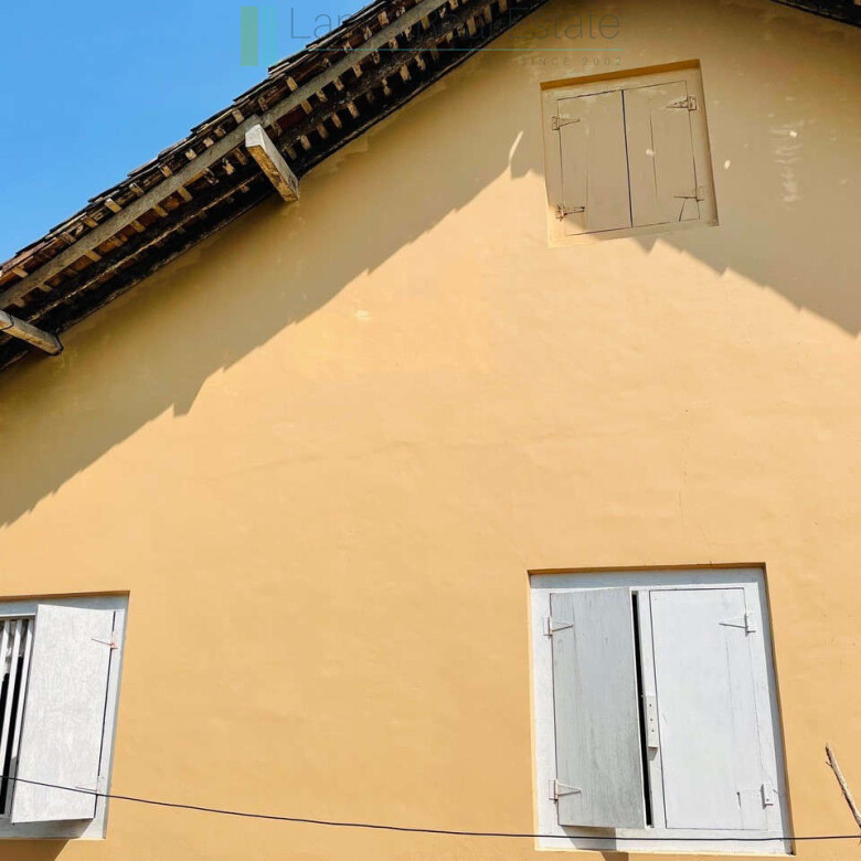 Four bedroom heritage house in Habaraduwa