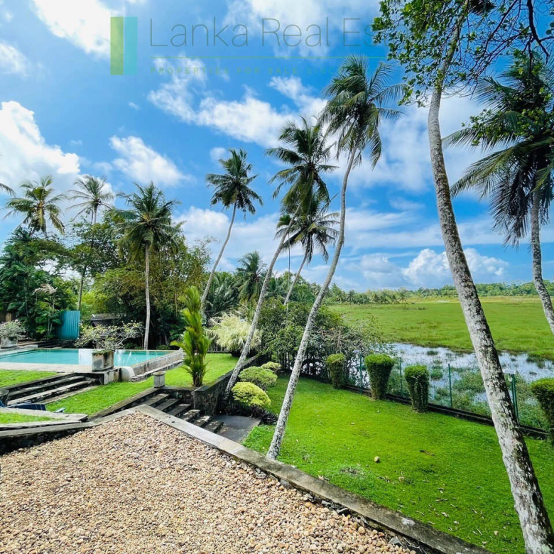 Designer renovation near Talpe