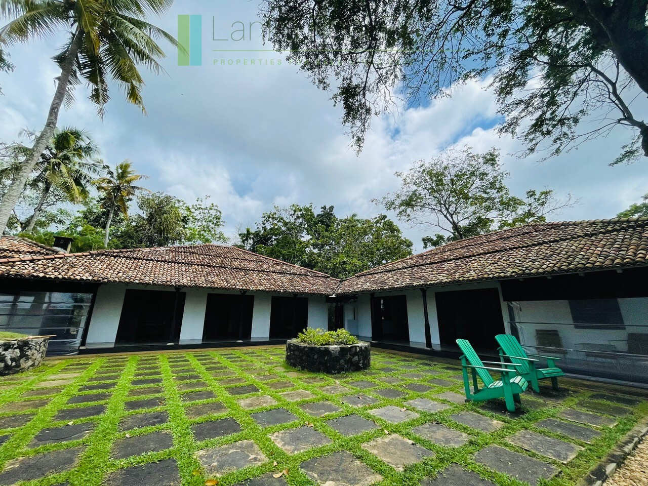 Designer renovation near Talpe