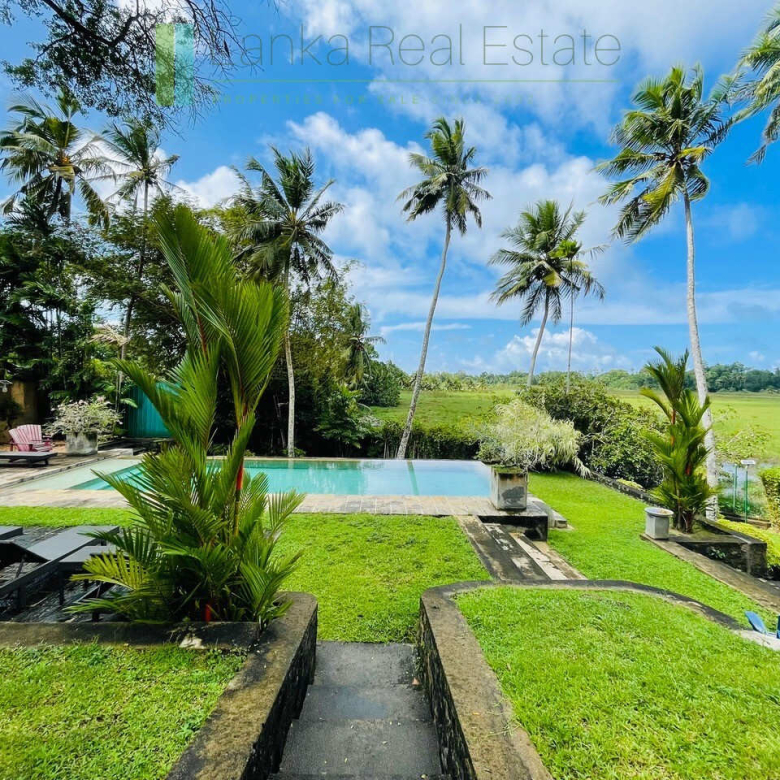 Designer renovation near Talpe