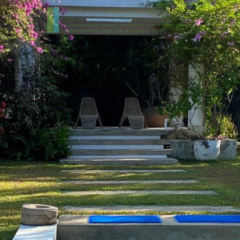 Well presented villa near beach in Rekawa