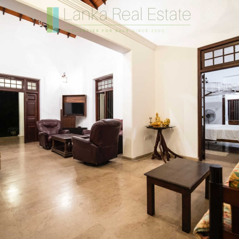 Large plot with three self-contained villas