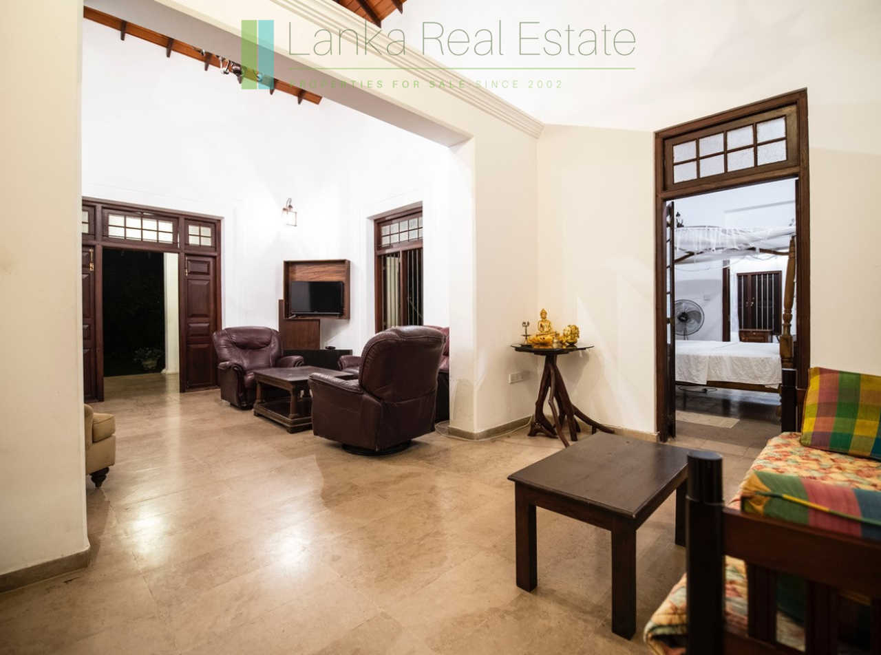 Large plot with three self-contained villas