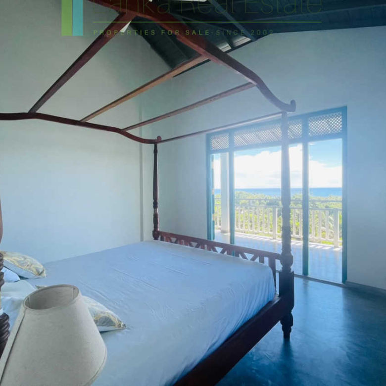 Modern villa moments from Mawella Beach