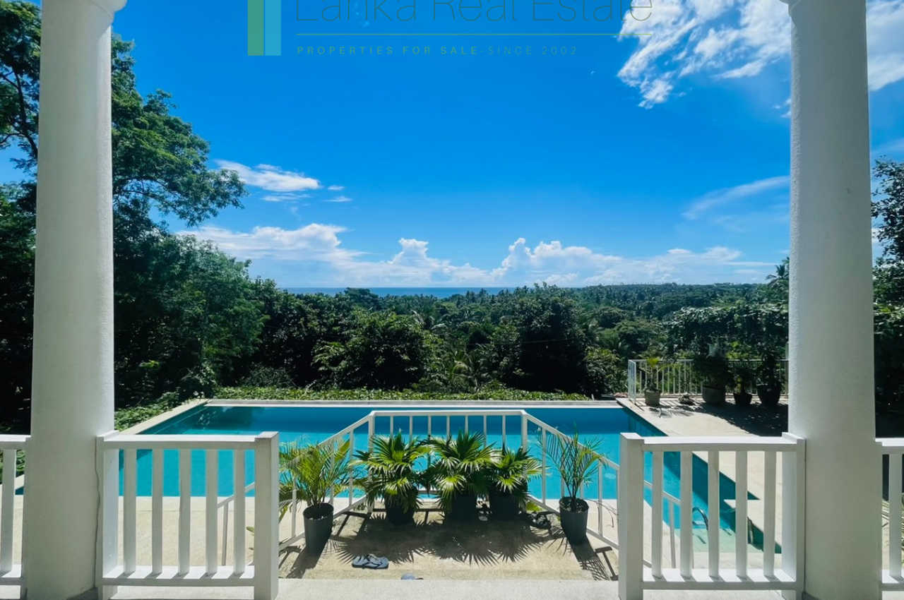 Modern villa moments from Mawella Beach