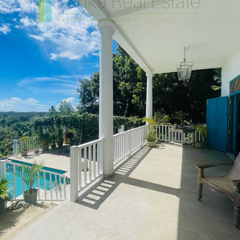 Modern villa moments from Mawella Beach