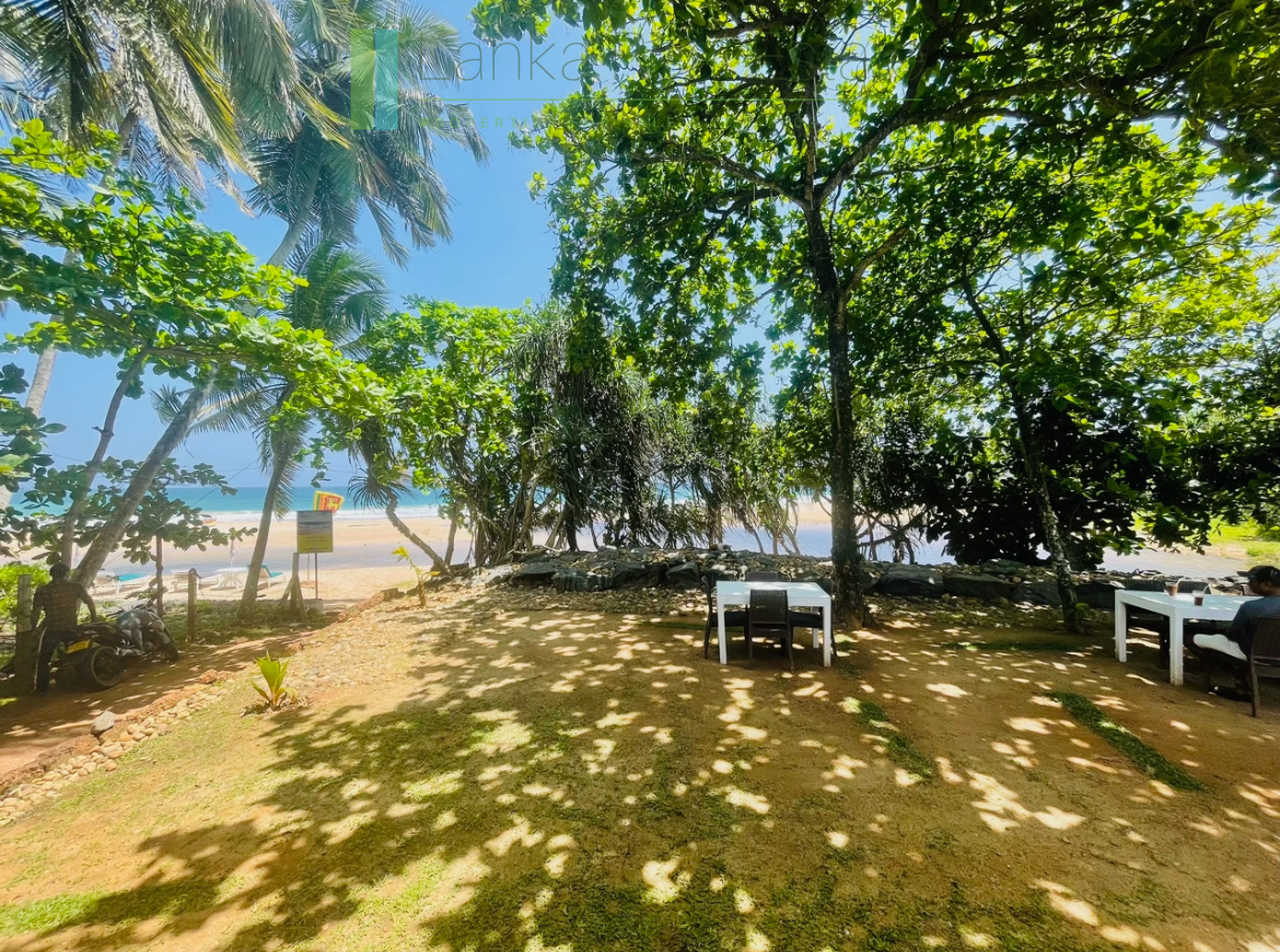 for-sale-oceanfront-restaurant-talalla-beach-sri-lanka-real-estate-9_result Beachfront bar/restaurant at Talalla