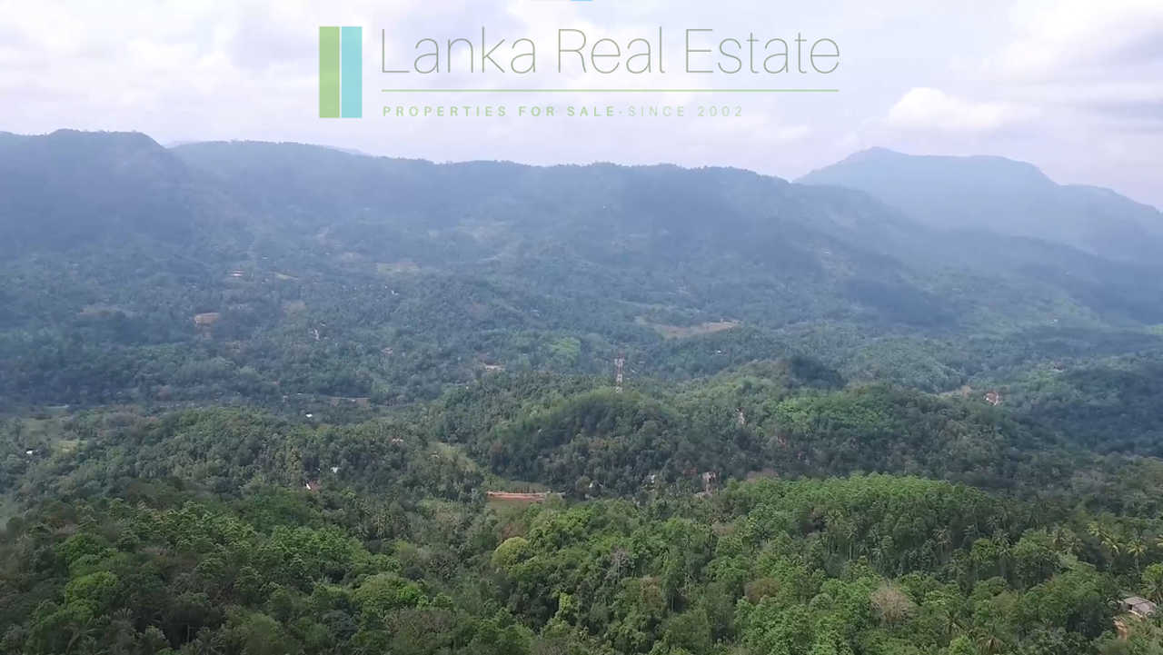 Panoramic twenty-five acres near Kandy