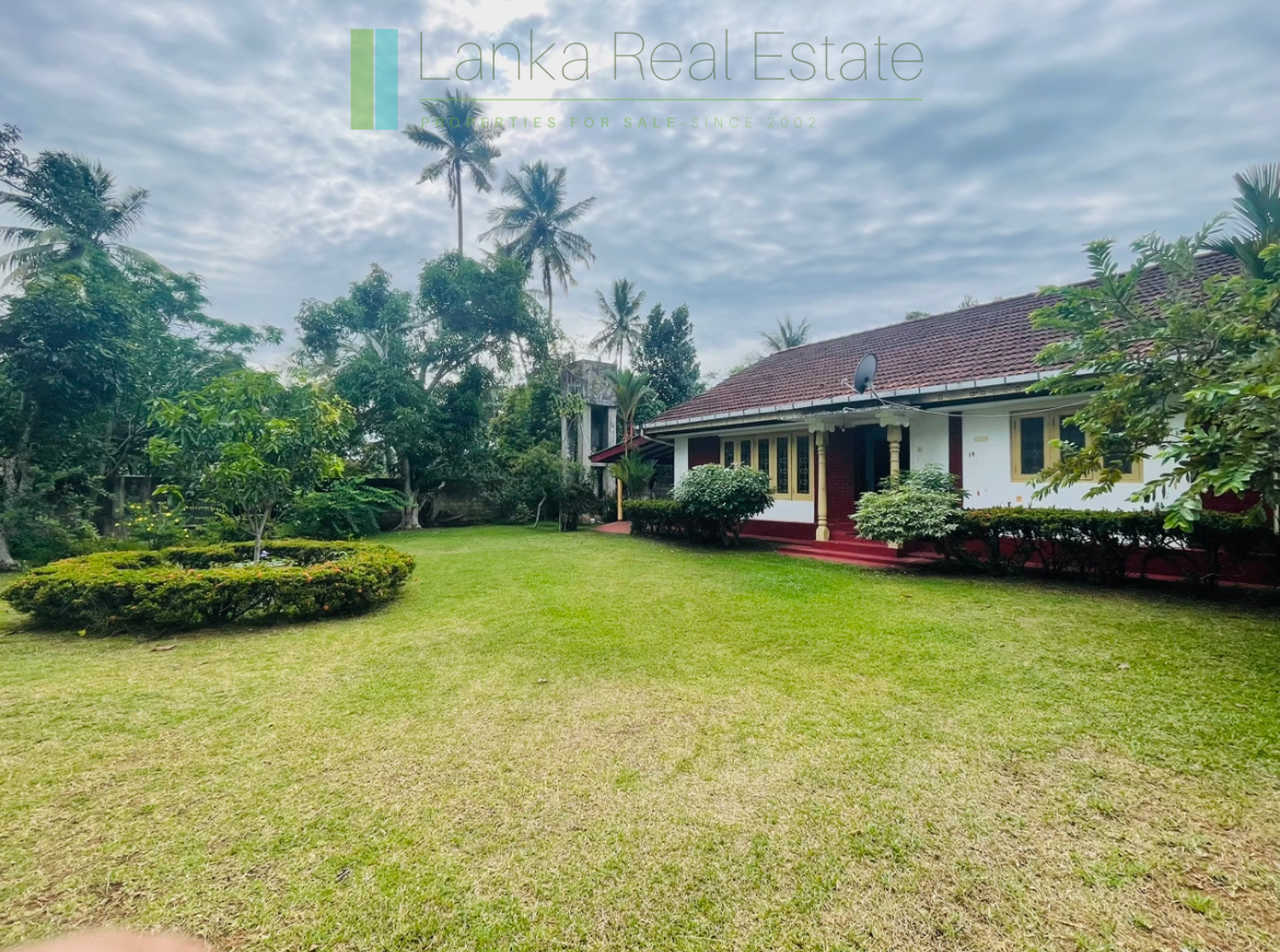 1950s house in Hikkaduwa