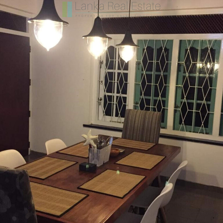 Renovated village house near the beach in Talpe