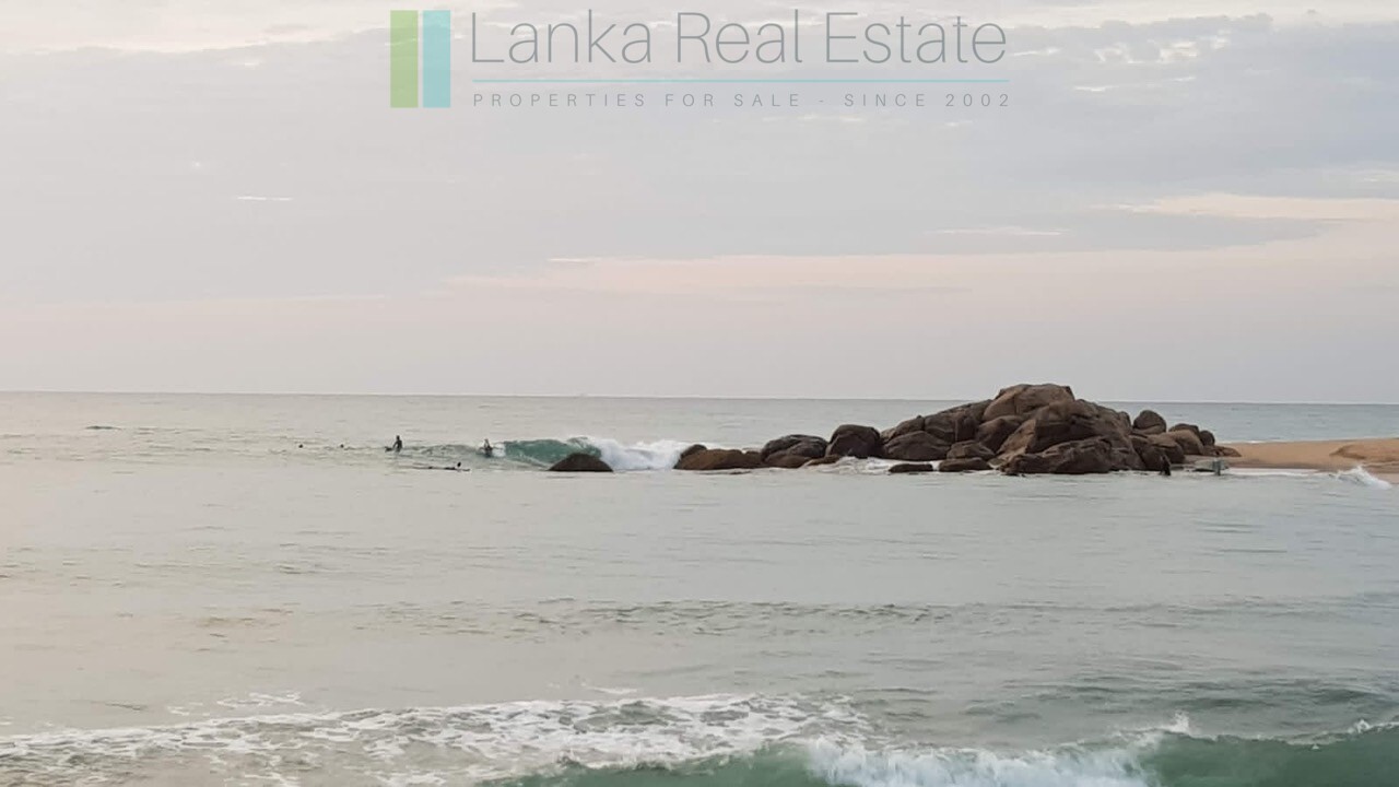 Desirable plot on the beach at Whisky Point