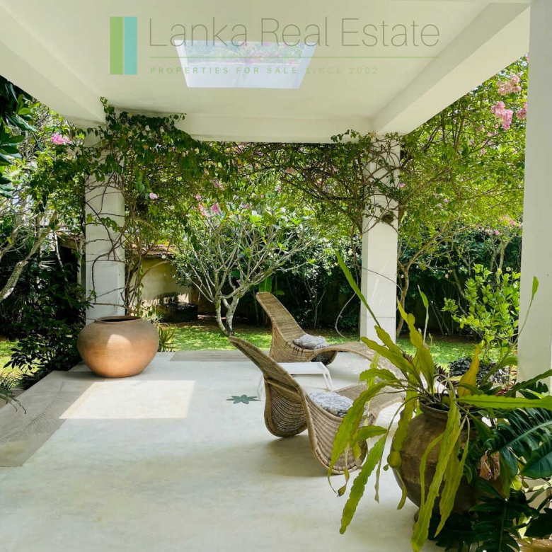 Well presented villa near beach in Rekawa