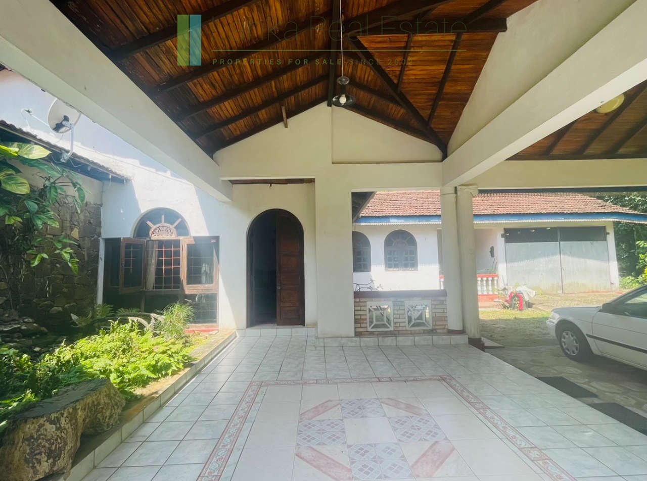 Peaceful paddy view house in Ginigala