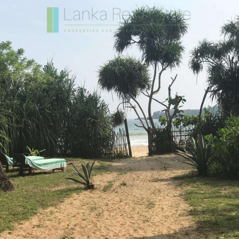 Secluded oceanfront hideaway on Mawella Beach