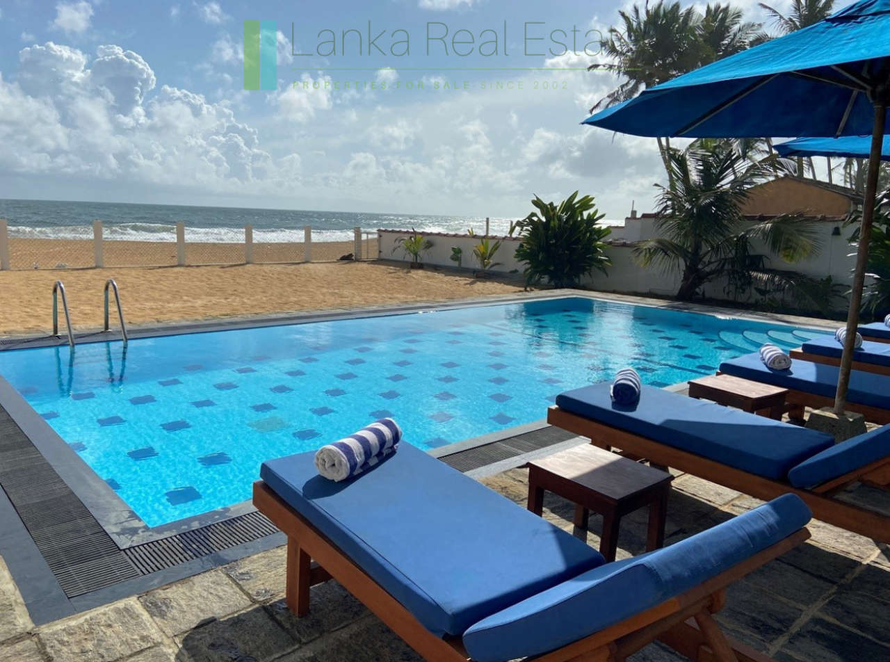 2024-0305-Hikkaduwa-1-1_web Three-bedroom beach villa in Hikkaduwa