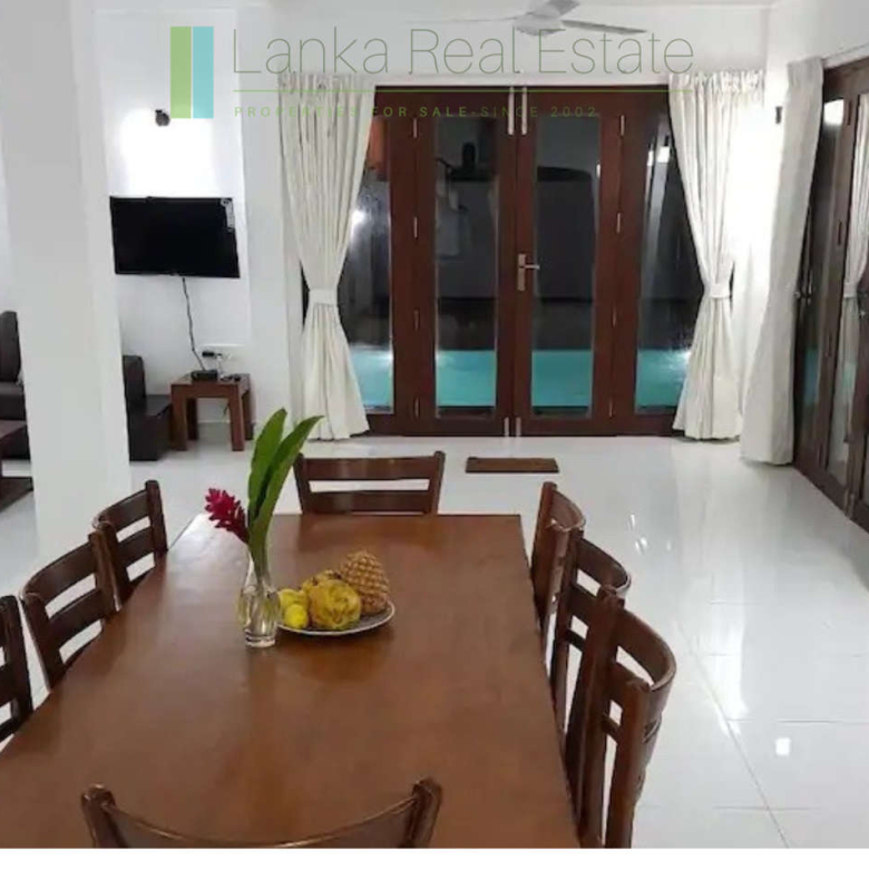 Turnkey beachfront villa in Akurala