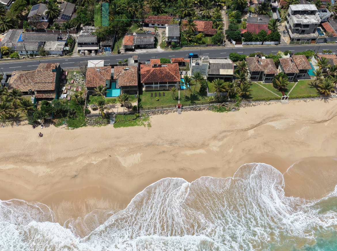 Turnkey beachfront villa in Akurala
