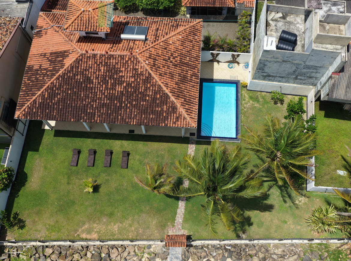 Turnkey beachfront villa in Akurala