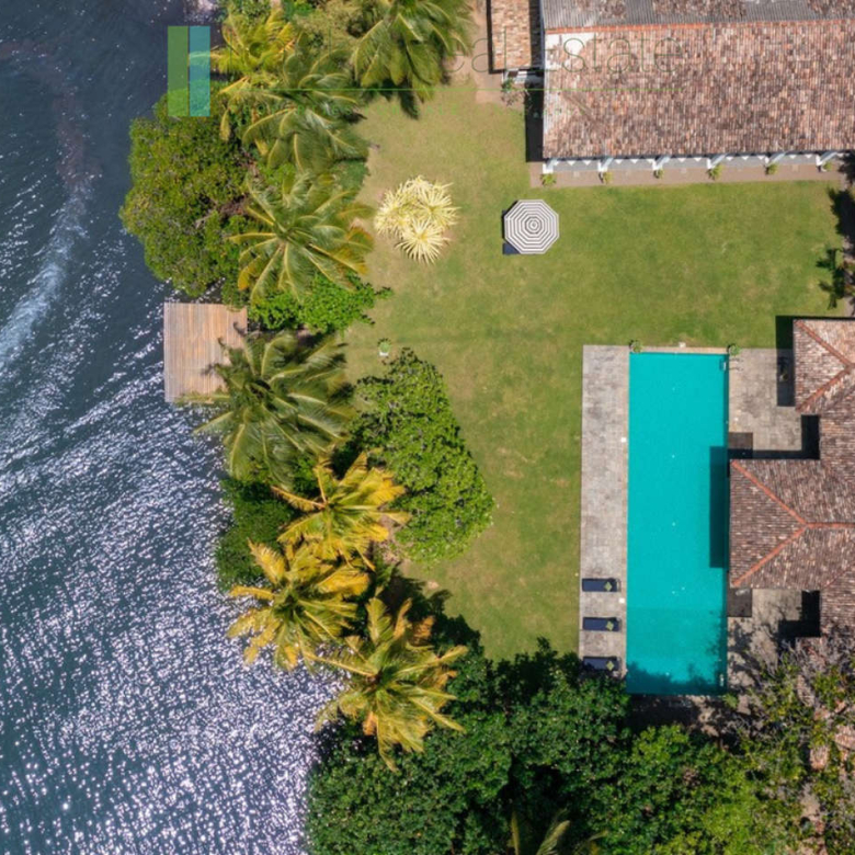 Waterside luxury on Koggala Lake