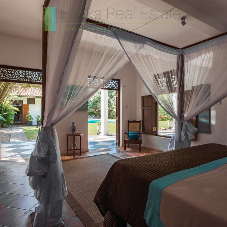 Waterside luxury on Koggala Lake