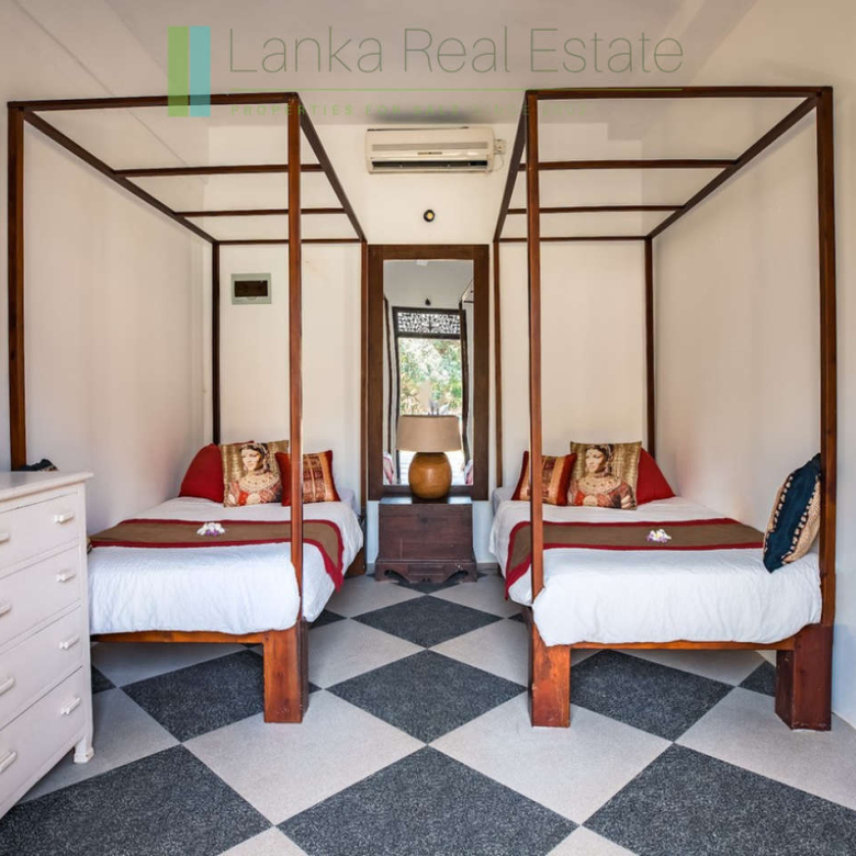 Waterside luxury on Koggala Lake