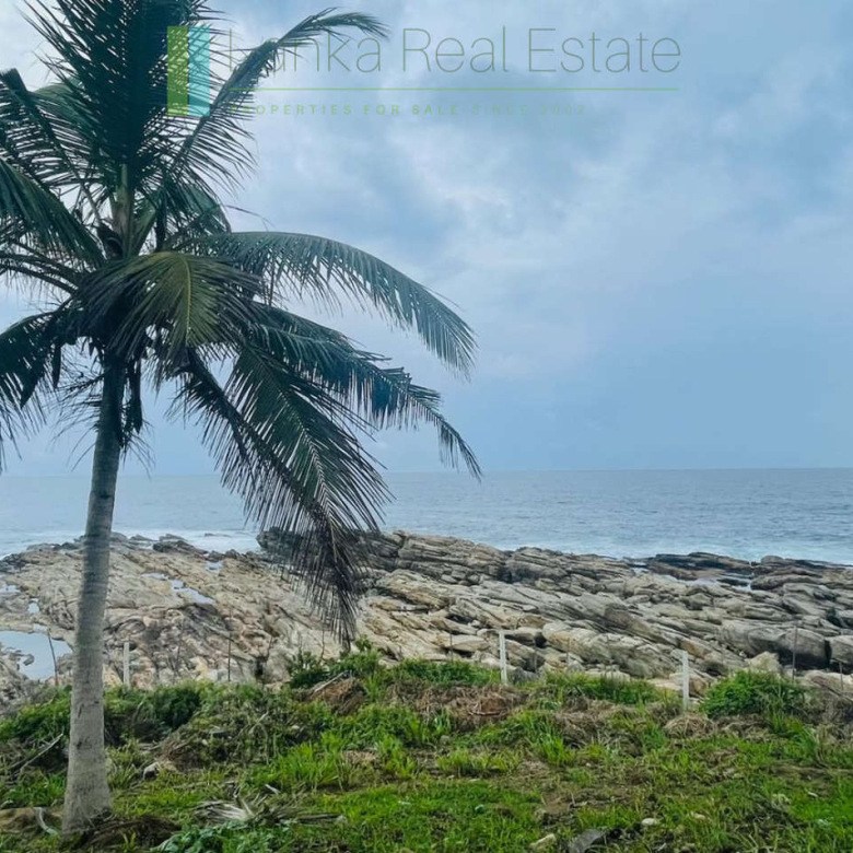 One and a half acres of Tangalle beachfront