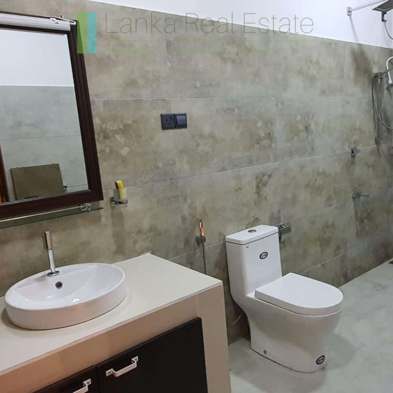Furnished house near Galle