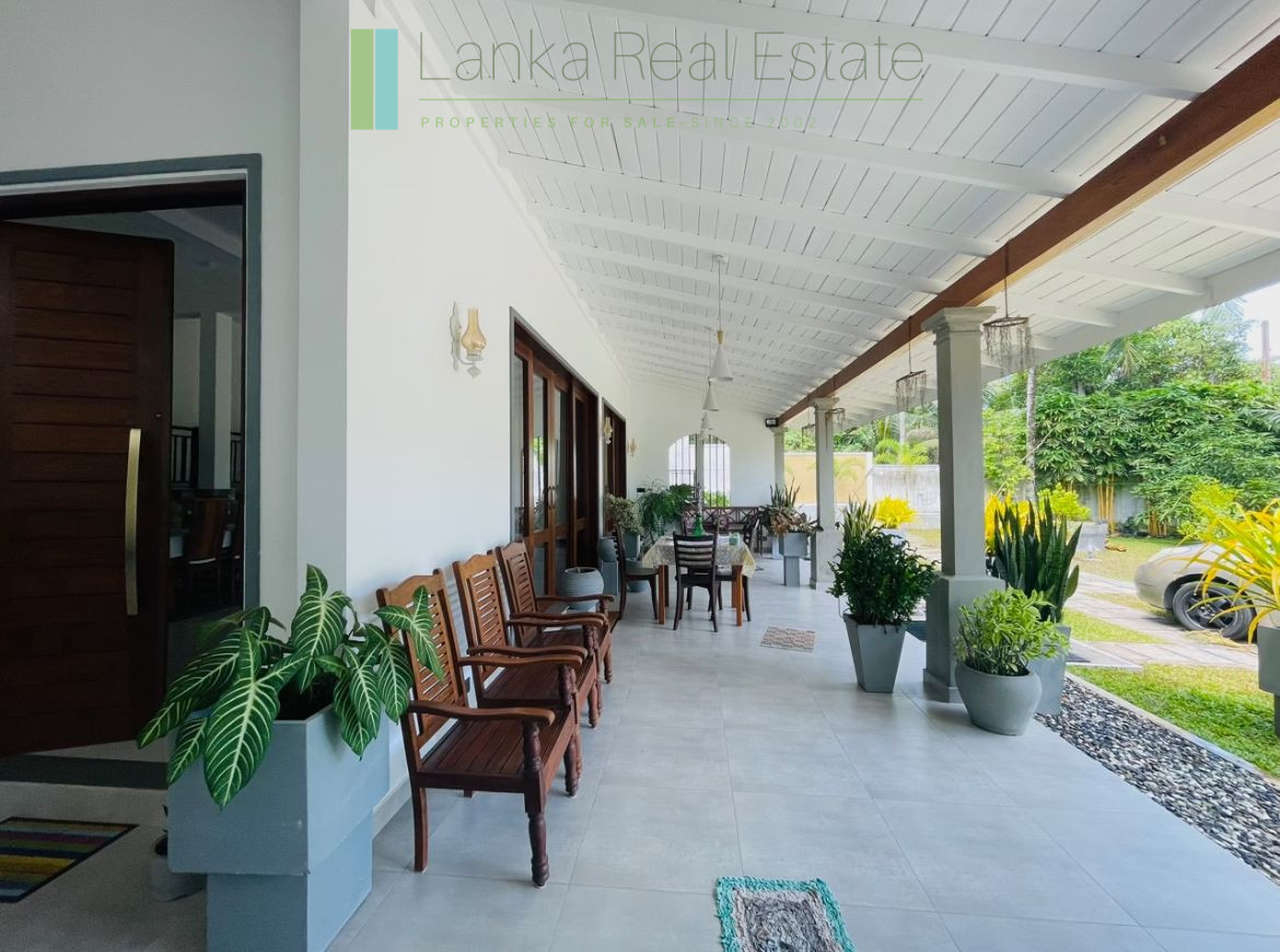 Furnished house near Galle