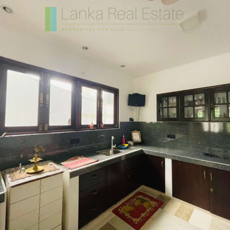 Furnished house near Galle