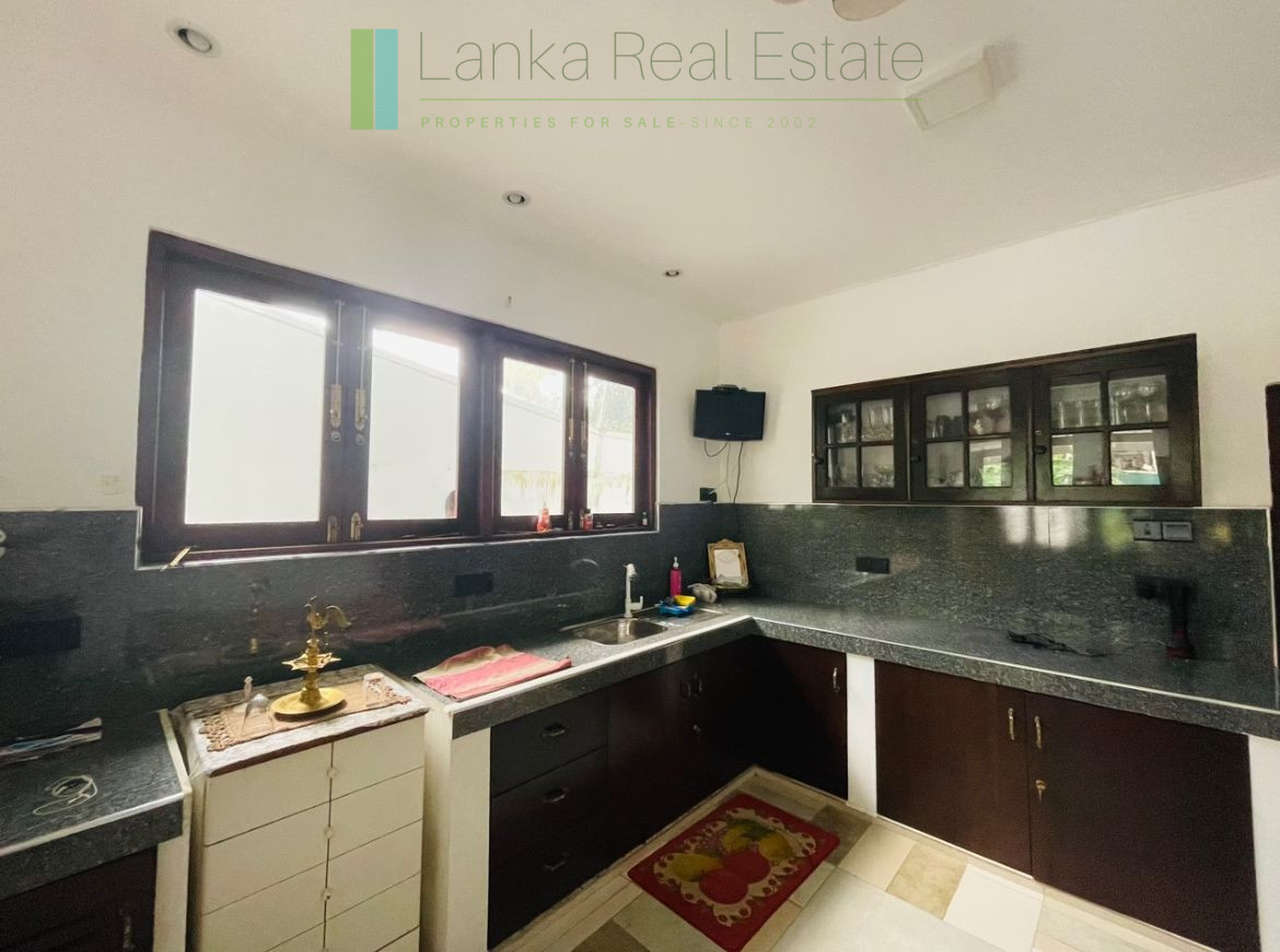 Furnished house near Galle