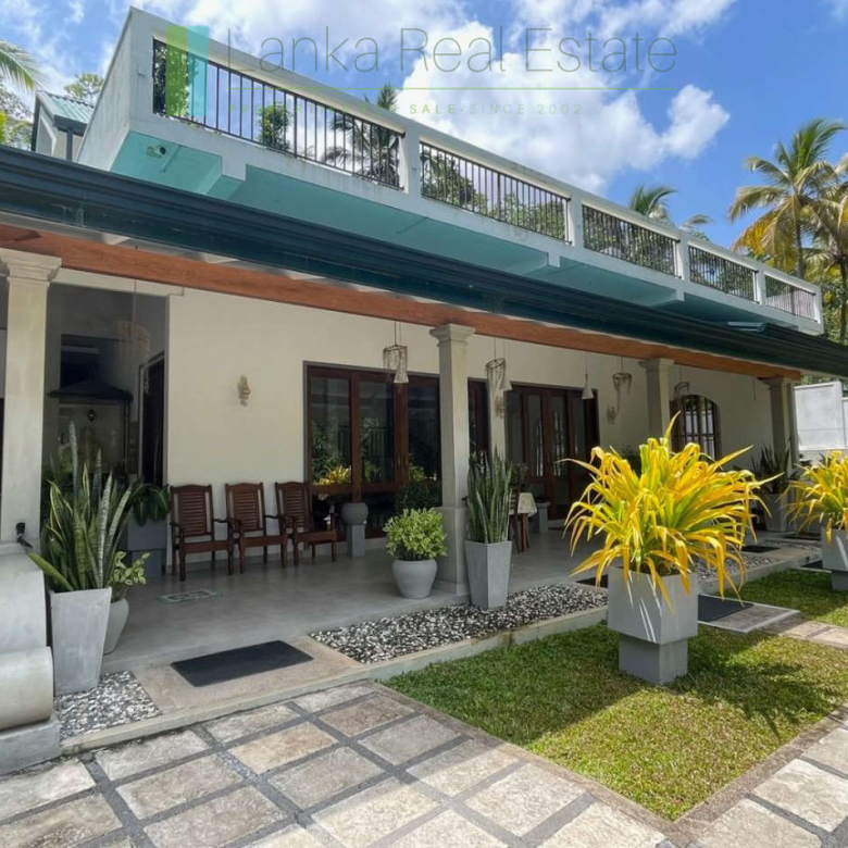 Furnished house near Galle