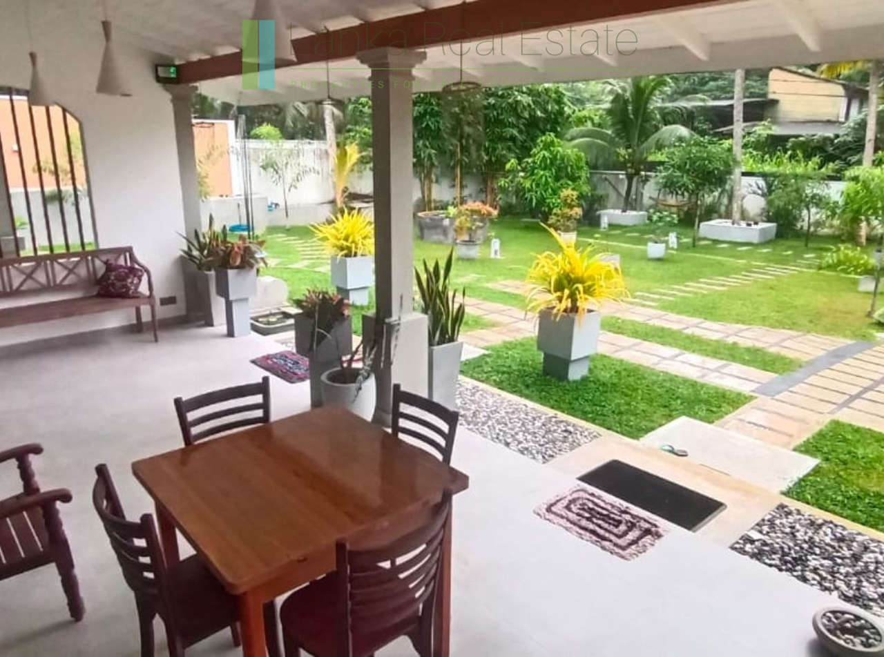 Furnished house near Galle