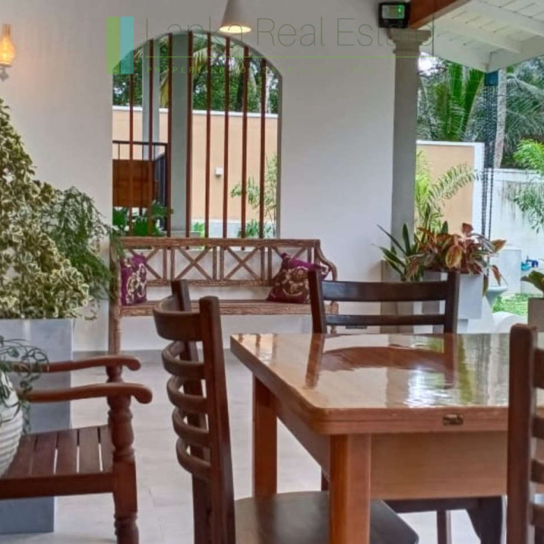 Furnished house near Galle