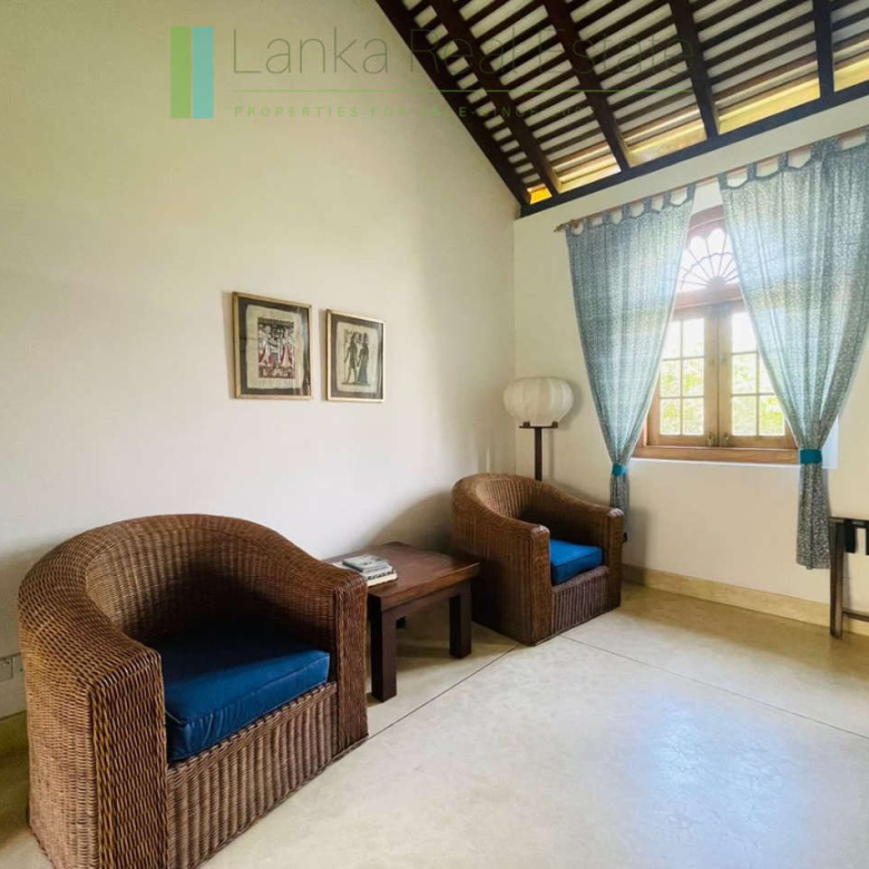 Fully renovated historic Galle Fort villa