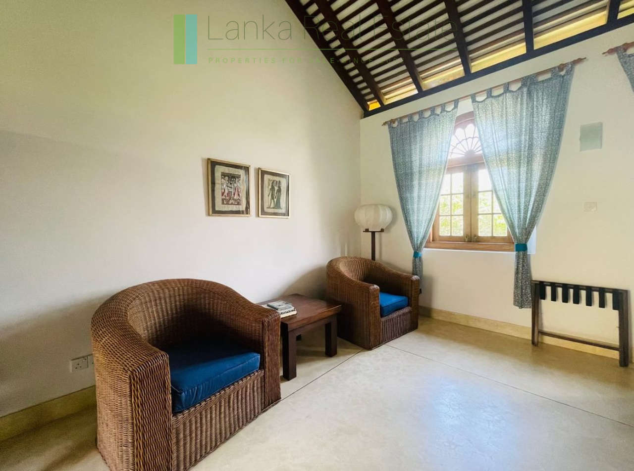 Fully renovated historic Galle Fort villa