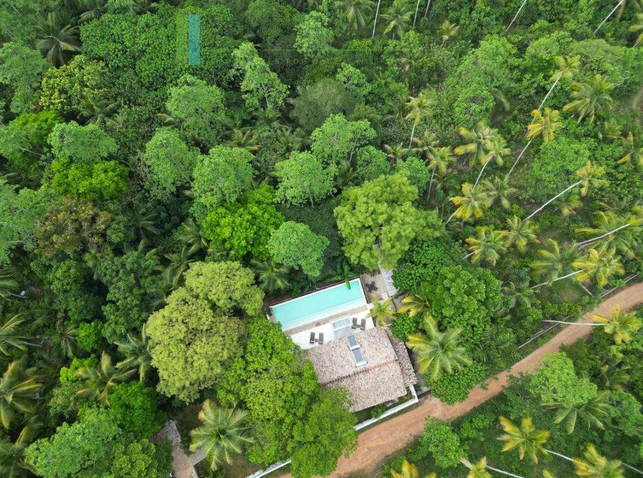 Eight-bedroom Ahangama guesthouse/retreat