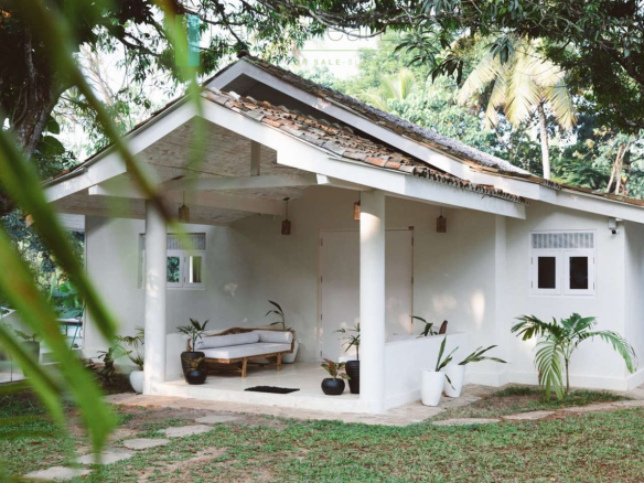 Eight-bedroom Ahangama guesthouse/retreat
