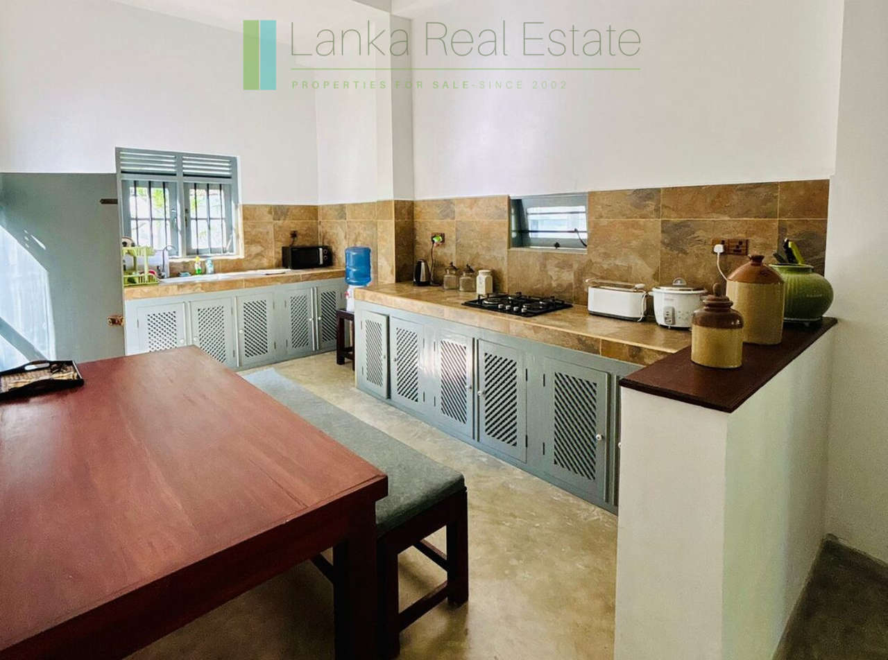 Three-bedroomed villa with pool near the beach