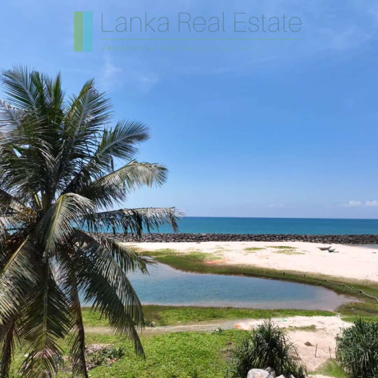 Beachfront plot in Pereliya, Hikkaduwa
