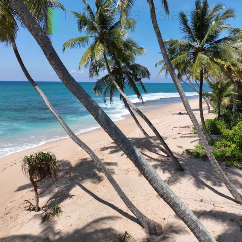 Oceanfront gem on Akurala Beach