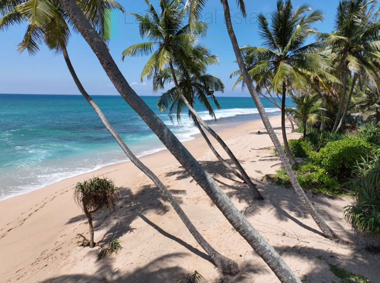 Oceanfront gem on Akurala Beach
