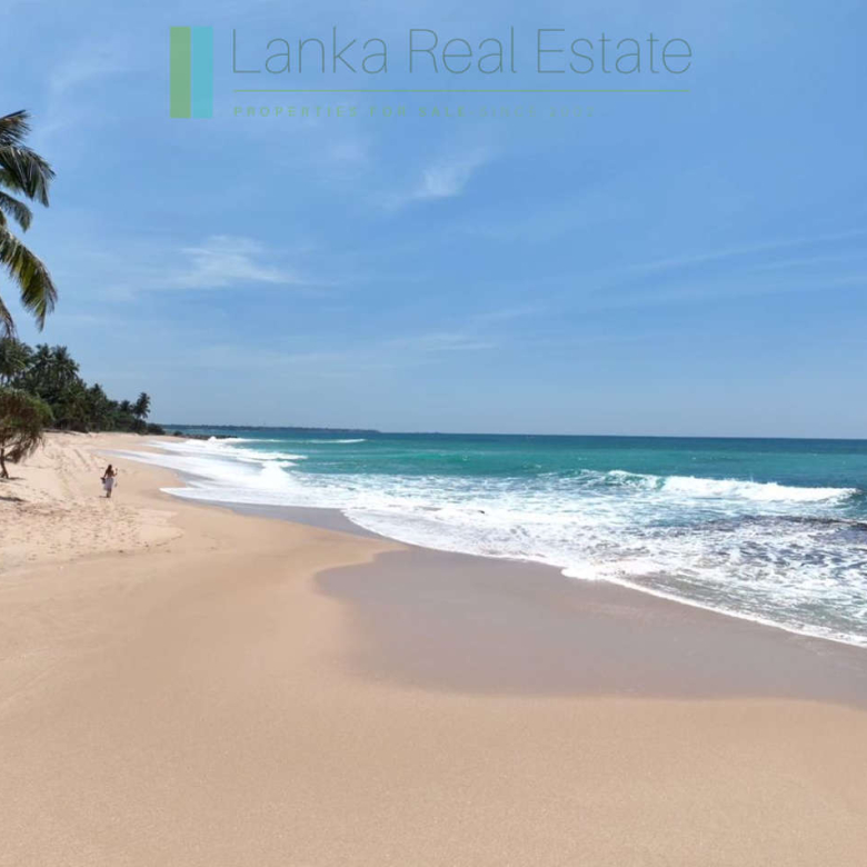 Oceanfront gem on Akurala Beach
