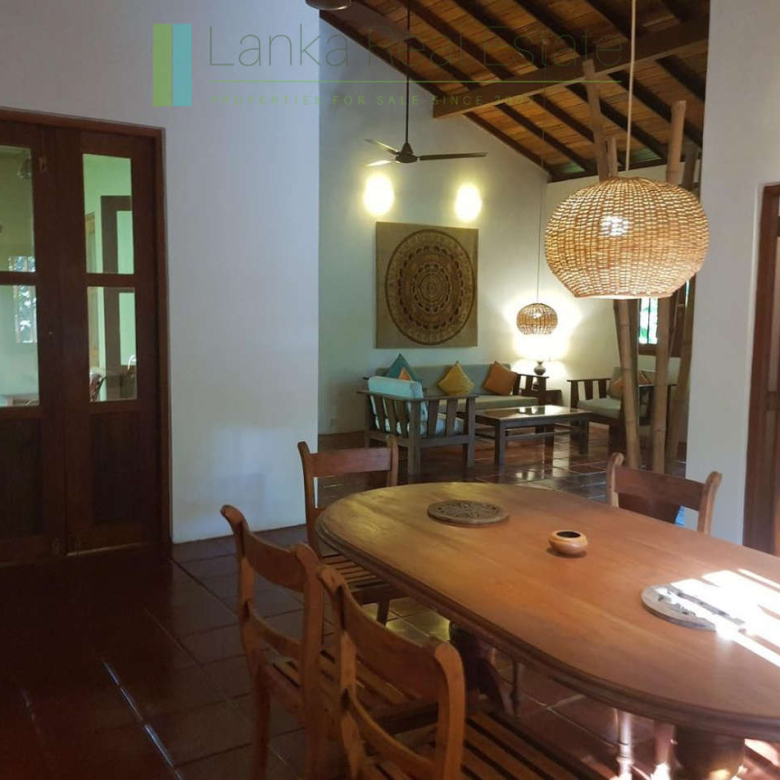 Turnkey villa in gated community